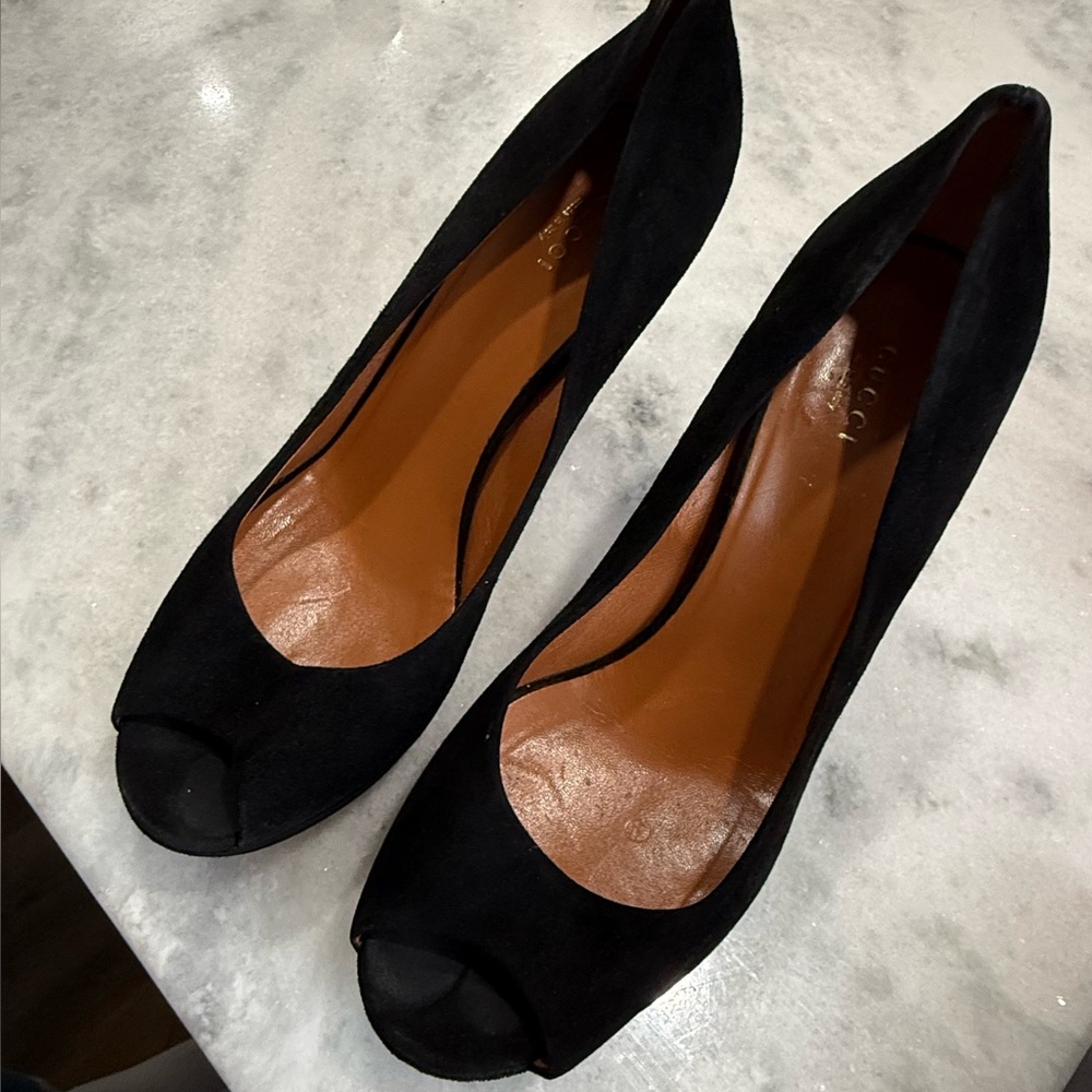 Gucci Women's Black Suede Heels